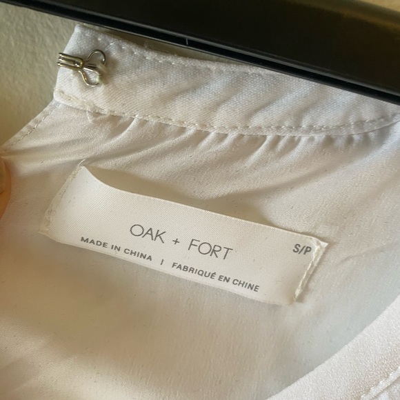 Oak and Fort dress. - Picture 3 of 3